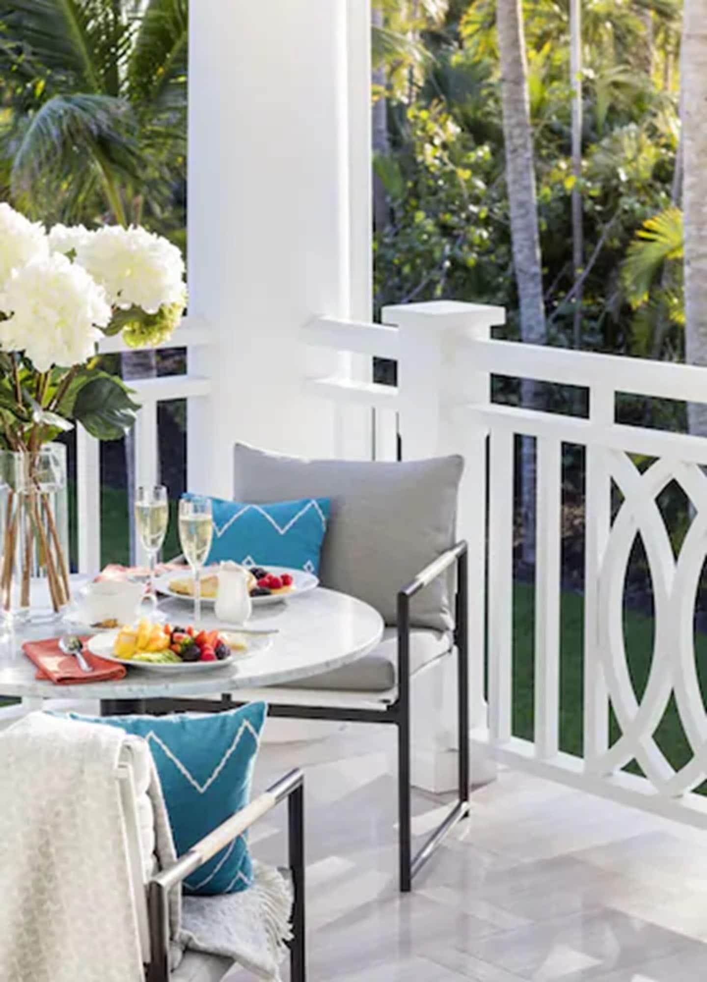 The Ocean Club, A Four Seasons Resort, Bahamas Creek Village Exterior photo