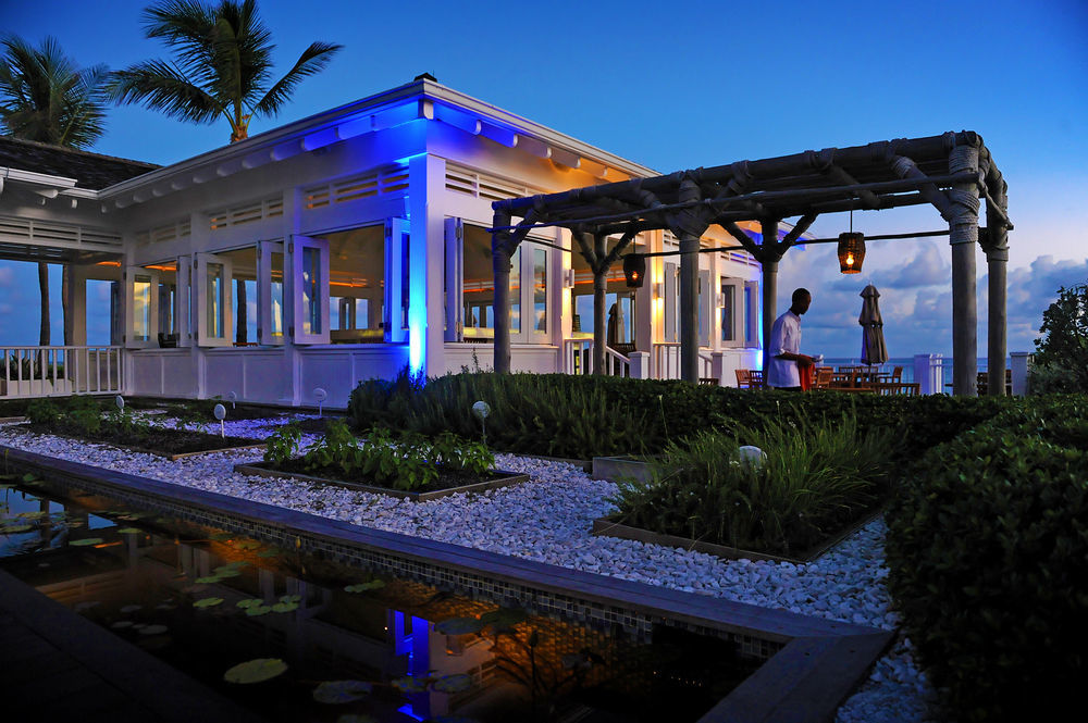 The Ocean Club, A Four Seasons Resort, Bahamas Creek Village Exterior photo