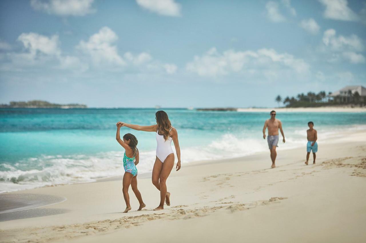 The Ocean Club, A Four Seasons Resort, Bahamas Creek Village Exterior photo
